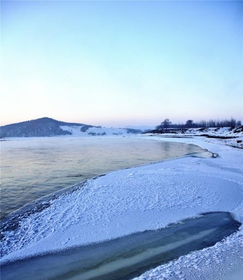 黑龙江漠河下雪了你还在吹空调吗？如何享受冬季户外活动的乐趣？